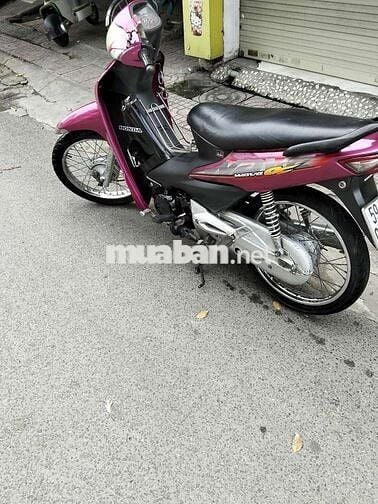 Xe máy Honda Wave Alpha màu hồng số sàn