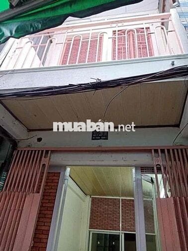 Kẹt tiền bán gấp Nhà Trung tâm Quận 1 - Gần Phố Tây Bùi Viện, Giá chỉ