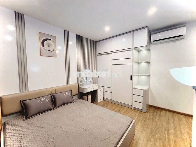 (HOA HẬU)KDT Trung Hòa 70M2PN Hơn 5 Tỷ Tầng Trung Slot Oto View Thoáng