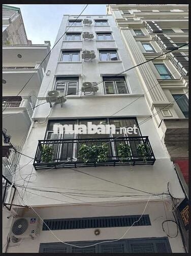 Tôi cần bán nhà 7tầng thang máy full nội thất mặt ngõ ô tô chánh đỗ