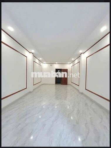 Tôi cần bán nhà 7tầng thang máy full nội thất mặt ngõ ô tô chánh đỗ