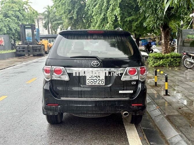 Toyota Fortuner 2.7V AT 4x2 2014