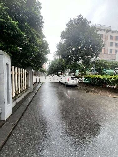 Bán căn hộ Valencia Garden Giang Biên 75m² –Full nội thất–Giá hơn 4 tỷ