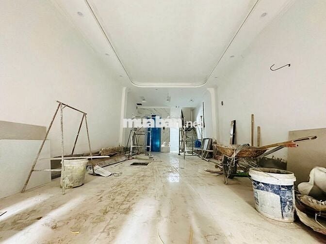 BÁN NHÀ CẦU GIẤY - NHÀ MỚI - NGÕ THÔNG - OTO VỈA HÈ - NỘI THẤT CAO CẤP