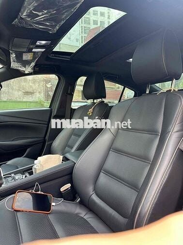 Mazda 6 bản 2.5 Premium odo 18.000km