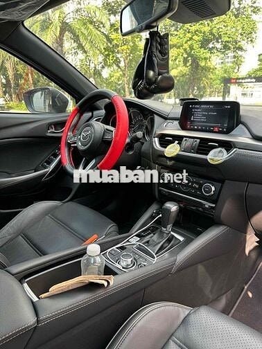Mazda 6 bản 2.5 Premium odo 18.000km