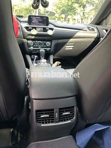 Mazda 6 bản 2.5 Premium odo 18.000km