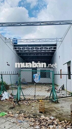 Cho thuê mặt tiền ngang 7,5m đường Phạm Sơn Khai - Trục chính khu CBGV