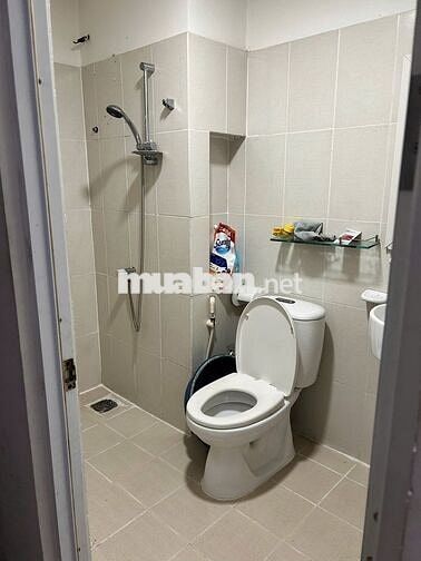 Cho thuê căn 68 m2, 2 PN, 2 wc, Ehom3 , có nội thất, Cọc 1