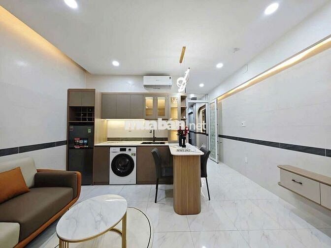 CĂN HỘ BAN CÔNG 50M2 GẦN HÀNG XANH CẦU THỊ NGHÈ GIÁP Q1 Q2 PHÚ NHUẬN