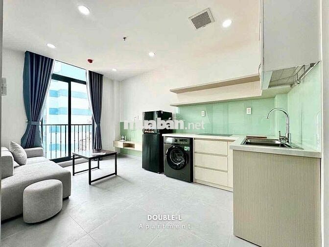 Căn Hộ Ban Công Thoáng_Đầy Đủ Tiện Nghi_Ngay CV Hoàng Văn Thụ