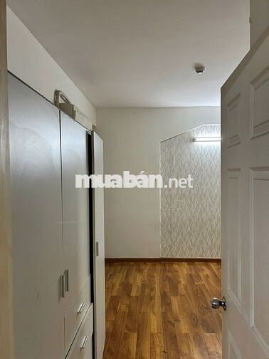 Cho thuê căn 68 m2, 2 PN, 2 wc, Ehom3 , có nội thất, Cọc 1