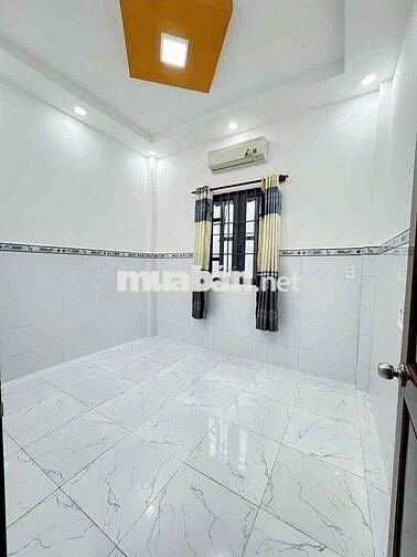 Mới xây mới keng trệt lầu 2pn có 2 máy lạnh