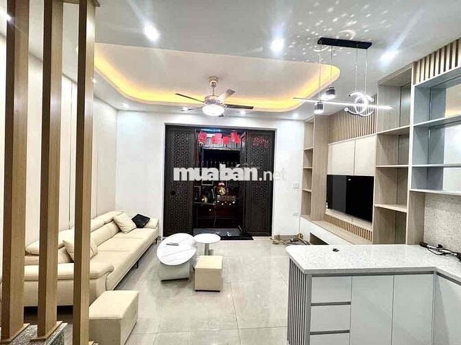 Gần Gamuda Gardens - Nhà Full nội thất - 42m2 - 6,5 tỷ