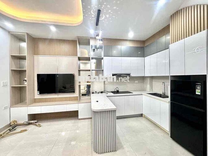 Gần Gamuda Gardens - Nhà Full nội thất - 42m2 - 6,5 tỷ