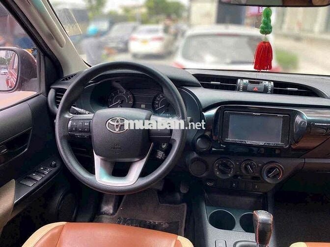 TOYOTA HILUX 2.4E MÁY DẦU STĐ SX 2019