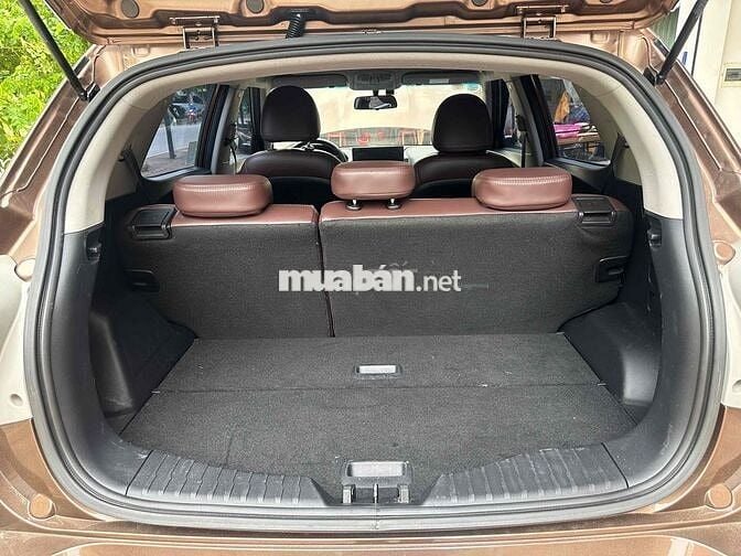 Ssanyoung Tivoli 5 chỗ nhập Hàn Quốc