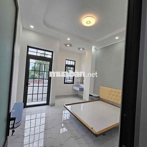 CHO THUÊ NHÀ TRỆT LẦU 3PN MỚI  NGAY TRƯỜNG THCS PHÚ HOÀ