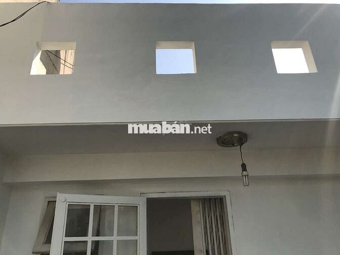 Mặt bằng kinh doanh kết hợp để ở