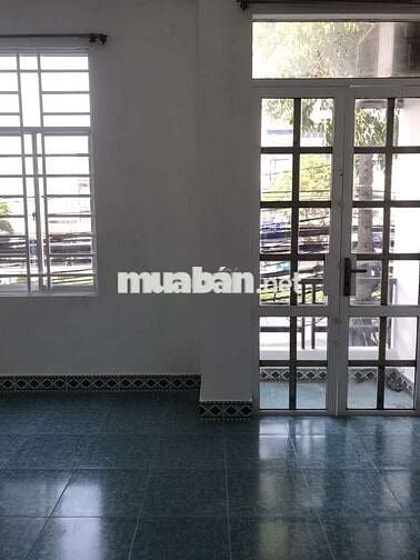 Mặt bằng kinh doanh kết hợp để ở