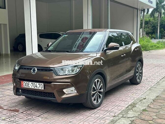 Ssanyoung Tivoli 5 chỗ nhập Hàn Quốc