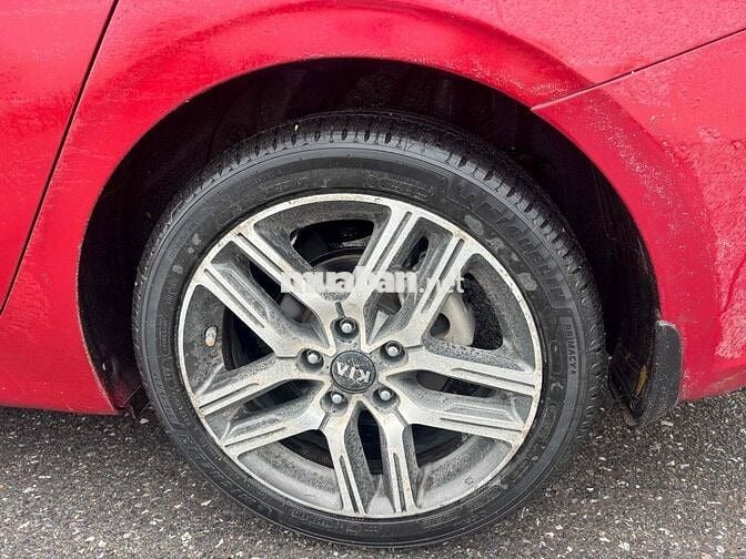 Kia Cerato 2018 2.0 AT - 86000 km