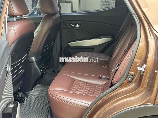 Ssanyoung Tivoli 5 chỗ nhập Hàn Quốc