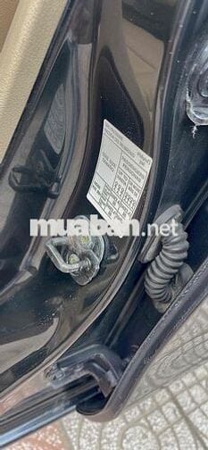 nisan 6 chổ xe zin còn rất đẹp