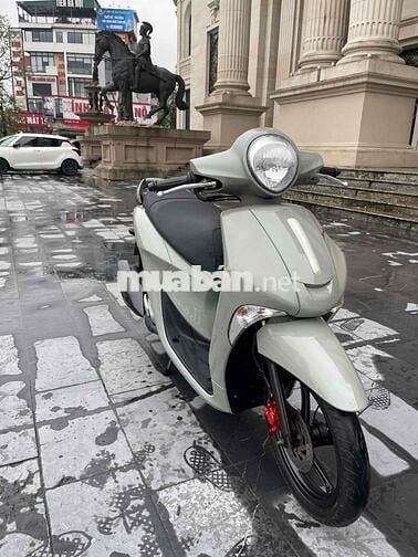 xe đẹp cốp rộng,khoá thông minh