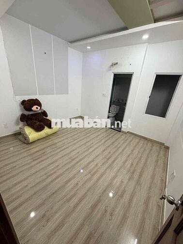 Phọng rộng - sạch sẽ cho thuê - full nội thất - có máy lạnh