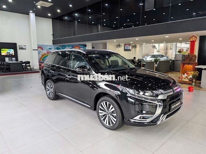 Mitsubishi Outlander 2024