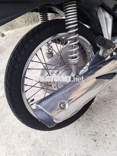 Xe waves110 cần bán .