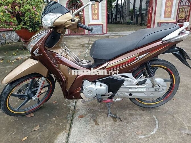 Bán xe future 125 10tr3 máy êm gtdd