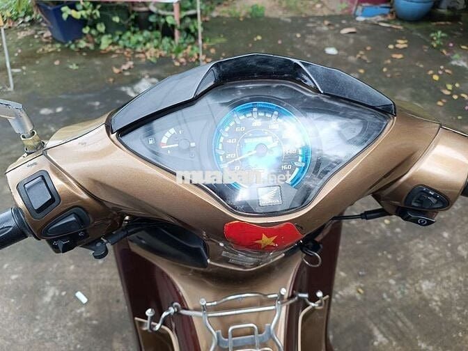 Bán xe future 125 10tr3 máy êm gtdd