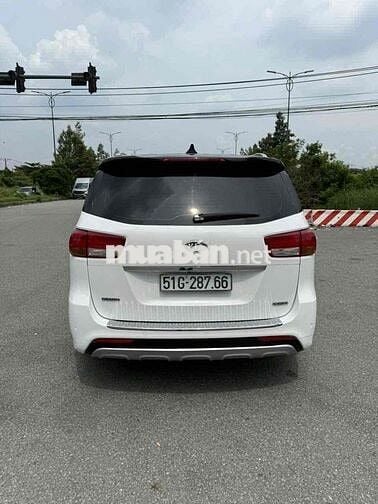 cần bán Kia Sedona 2017, bản full, máy dầu, xe đẹp