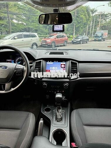 Ford Everest 2.0 AT Máy Dầu, 1 Chủ Bao Check Hãng