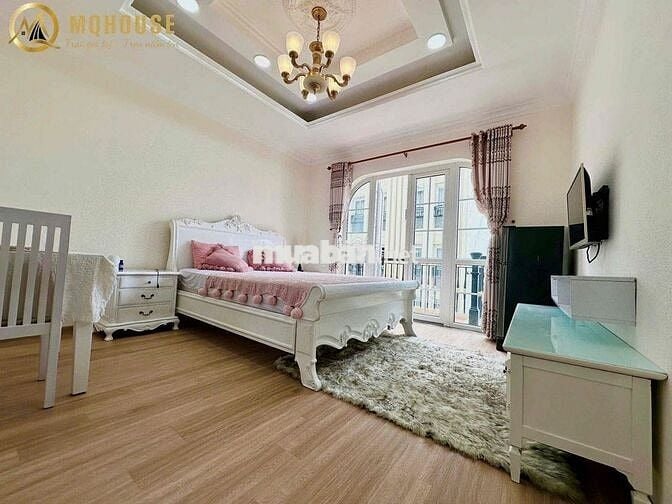 🏢 GIÁ THẬT ! CHDV STUDIO_BALCONY_40m2_Full NT ( gần metro )