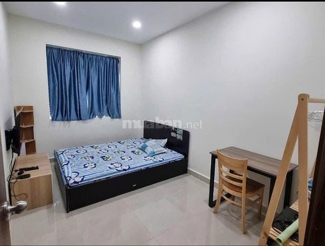 Chung cư Miếu Nổi, Vũ Huy Tân, BT: 72m2, 2p ngủ có ban công, 11tr.