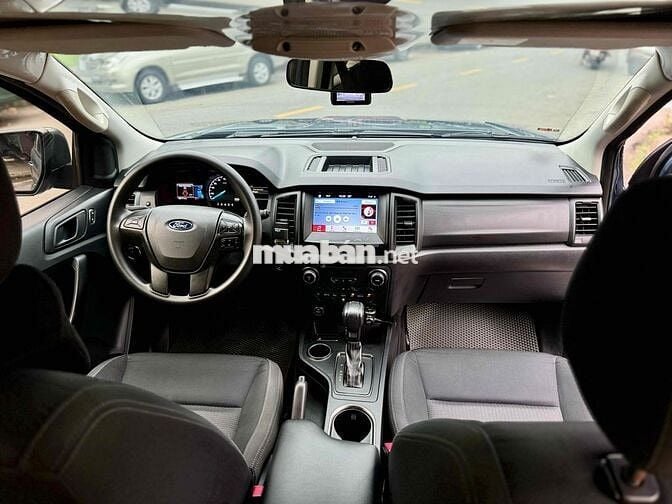 Ford Everest 2.0 AT Máy Dầu, 1 Chủ Bao Check Hãng