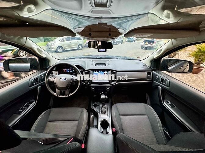 Ford Everest 2.0 AT Máy Dầu, 1 Chủ Bao Check Hãng