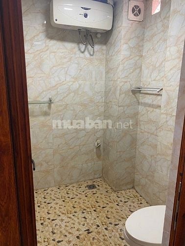 Chính chủ cho thuê nhà phù hợp làm Căn hộ gia đình, Văn phòng.