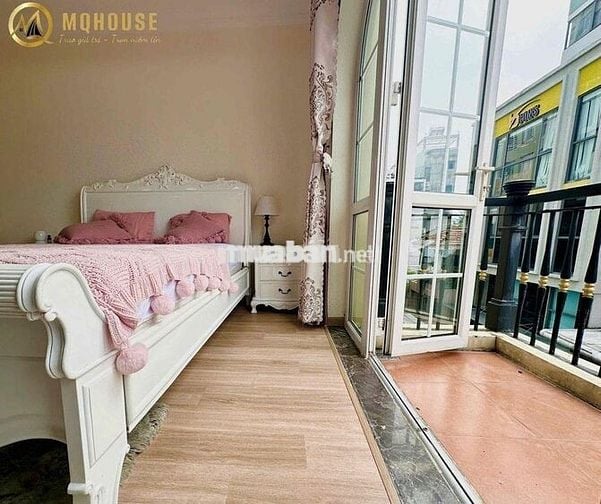 🏢 GIÁ THẬT ! CHDV STUDIO_BALCONY_40m2_Full NT ( gần metro )