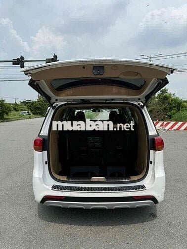 cần bán Kia Sedona 2017, bản full, máy dầu, xe đẹp