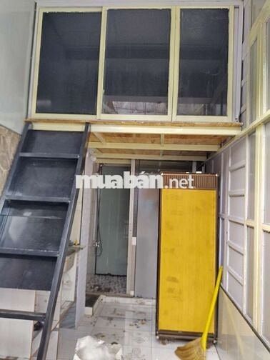 Phòng vừa ở vừa kinh doanh nhỏ