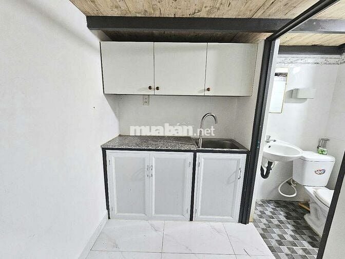 CHO THUÊ PHÒNG Ở VƯỜN LÀI Q12 SÁT BÊN NGUYỄN THÁI SƠN ,GV