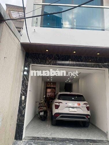 BÁN NHÀ LONG BIÊN 42M2XÂY 6 TẦNG THANG MÁY GARA Ô TÔ GẦN CÔNG VIÊN