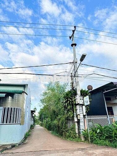 đất phường Tân Hoà 6x20 đối diện chợ đầu mối hẻm thông Trần Kiên