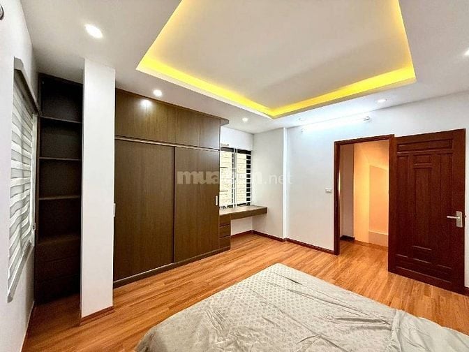 LÔ GÓC - NGÕ THÔNG - NHÀ DÂN XÂY - NỘI THẤT ĐẸP 8,6 Tỷ