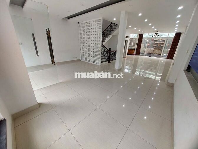 HCM-Q12-Nhà cho thuê 700m2 Lê Thị Riêng,Thới An-UBND Q12 (chính chủ)