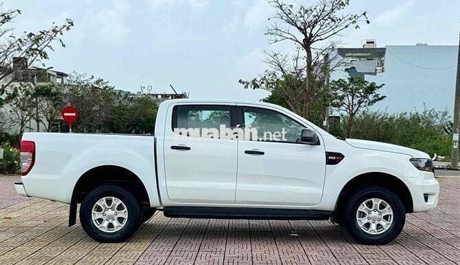 ông vua địa hình Ford Ranger XLS 2022 AT bản 1 câu